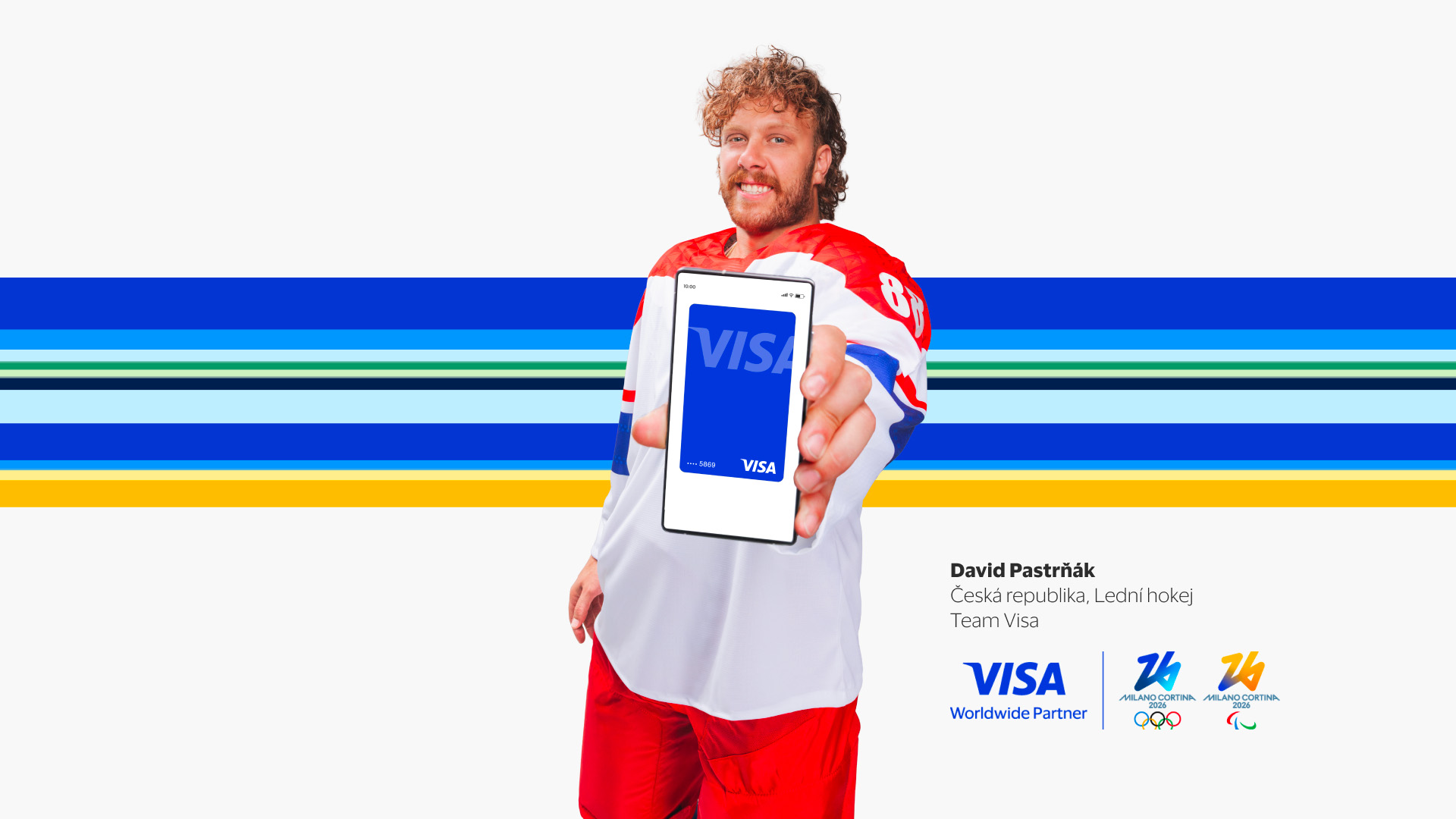 David Pastrňák holding visa mobile